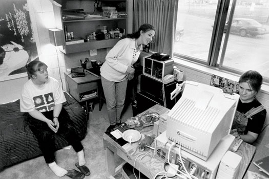People using email in 1993. You can tell it's 1993 because it's in black and white. (via)